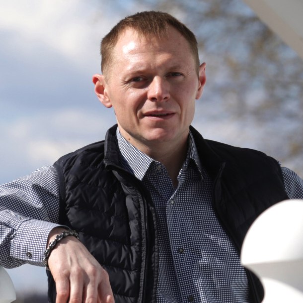 Артём Чесноков